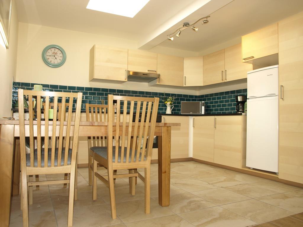 Argyle Lodge Rush ภายนอก รูปภาพ