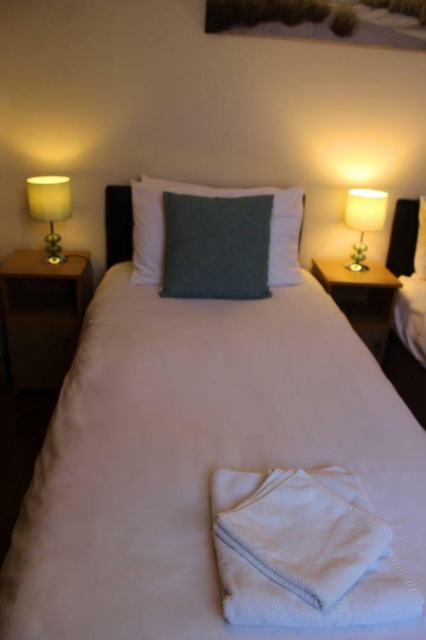 Argyle Lodge Rush ภายนอก รูปภาพ